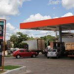 Preço médio da gasolina cai pela 4ª semana seguida e fecha abril em R$ 3,626, diz ANP